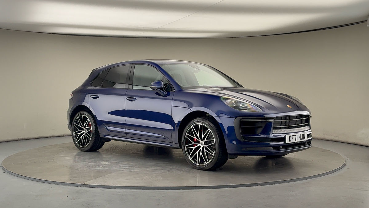 More views of Porsche Macan