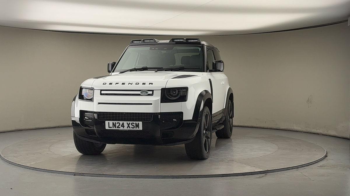 More views of Land Rover Defender 90