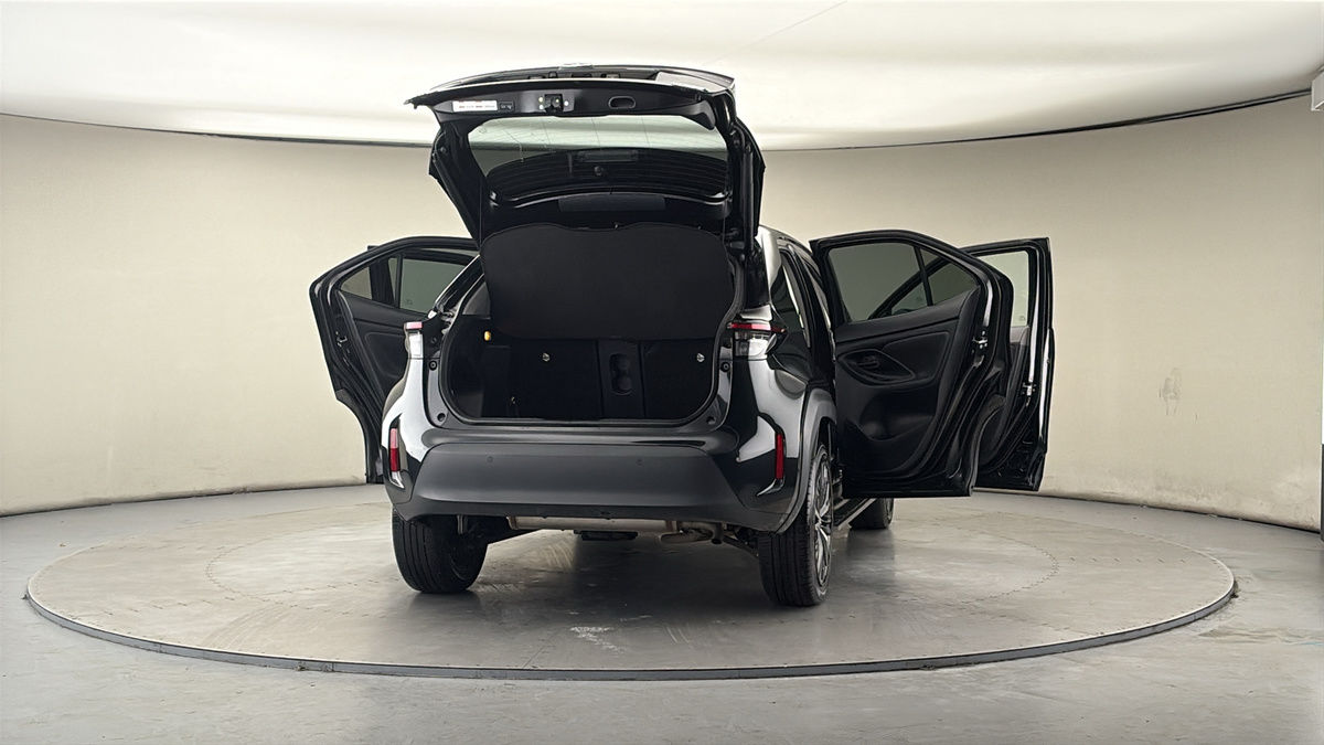 More views of Toyota Yaris Cross