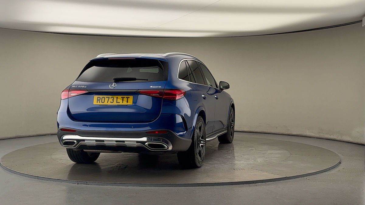 More views of Mercedes-Benz GLC