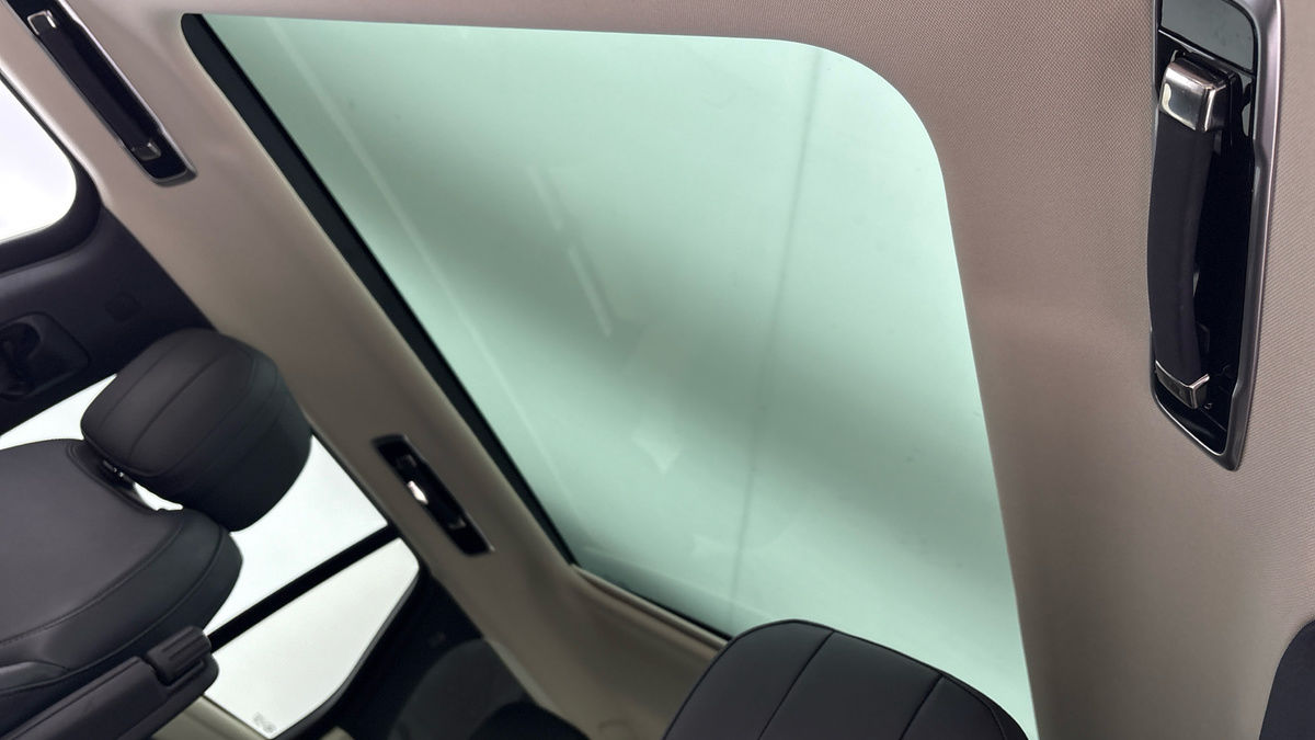 Land Rover Range Rover Image 6