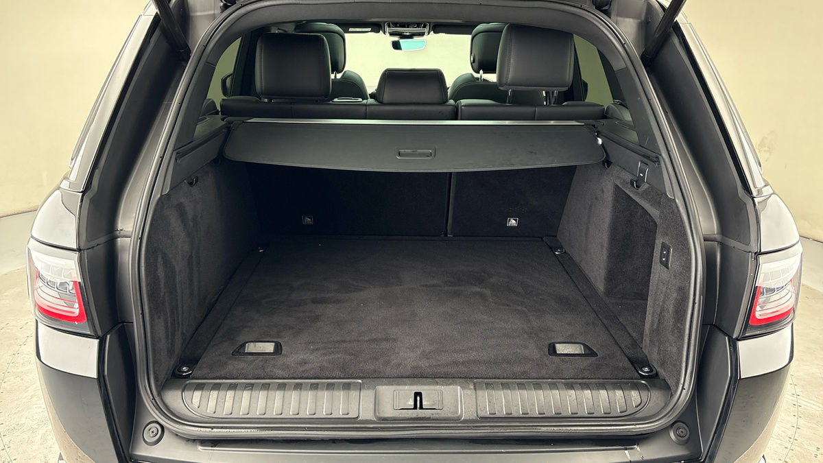 Land Rover Range Rover Sport Image 11