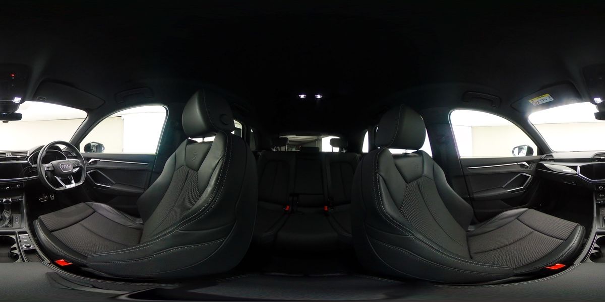 More views of Audi Q3