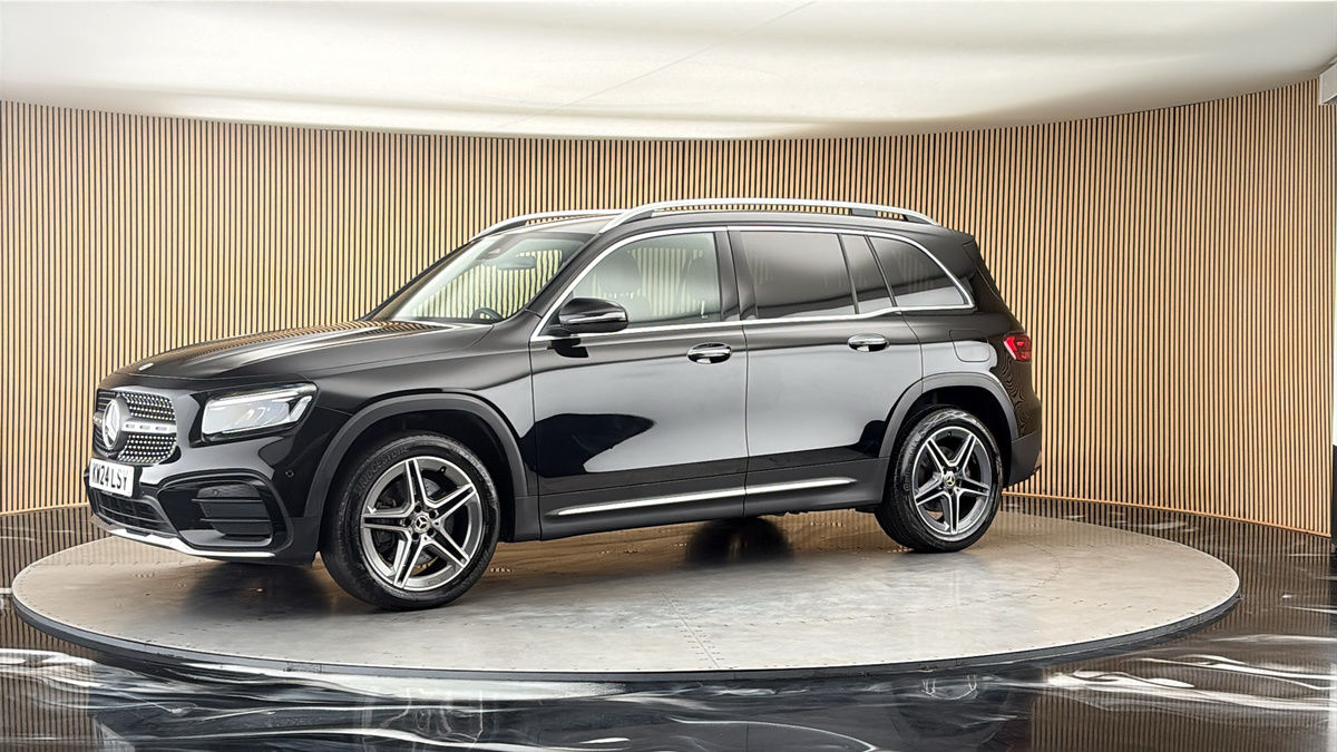 More views of Mercedes-Benz GLB