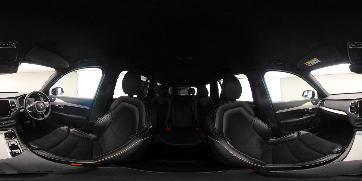 More views of Volvo XC90