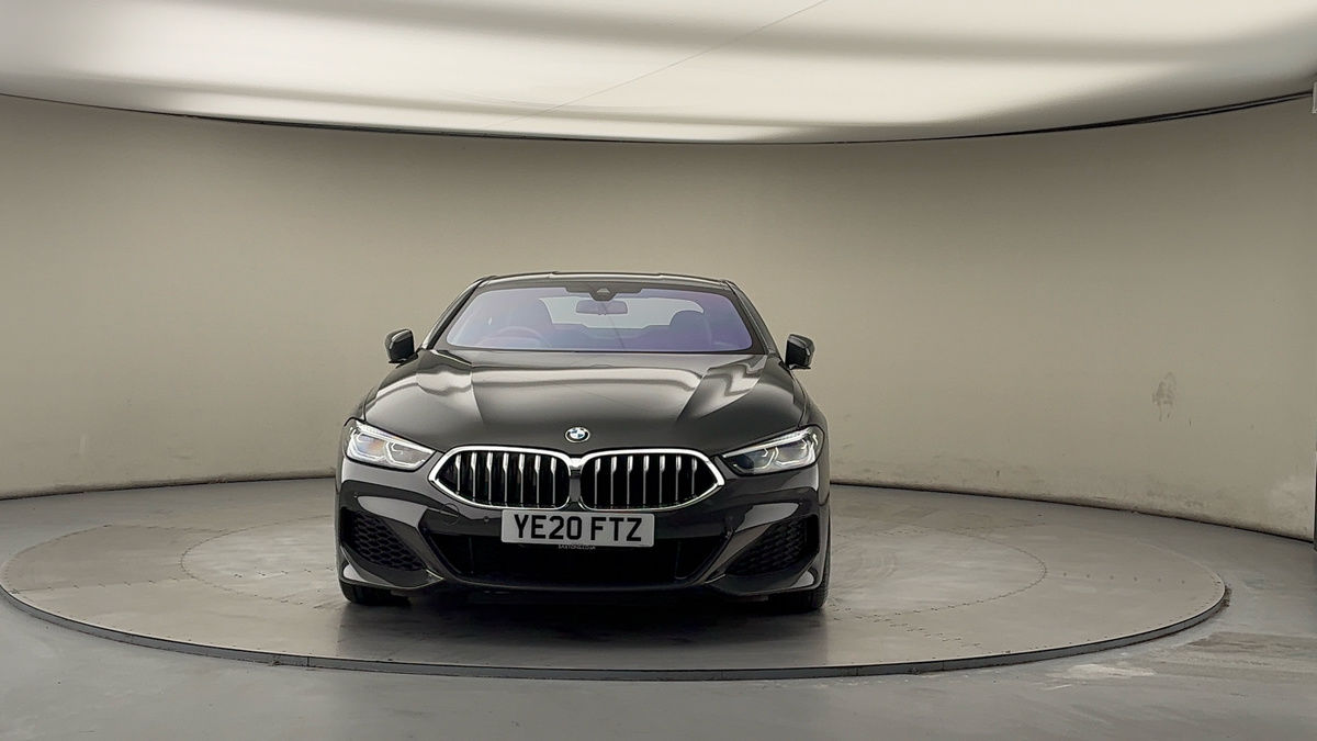 BMW 8 Series Image 3