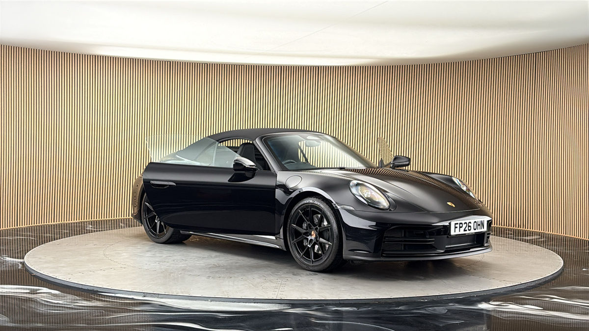 More views of Porsche 911