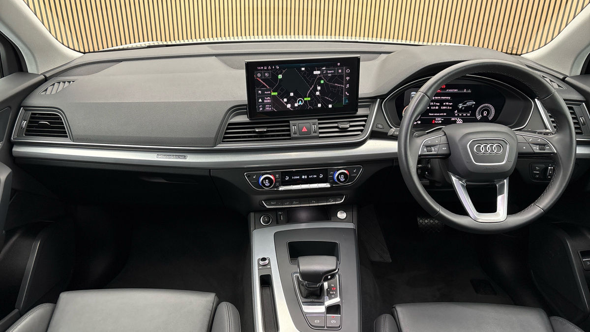 Audi Q5 Image 12
