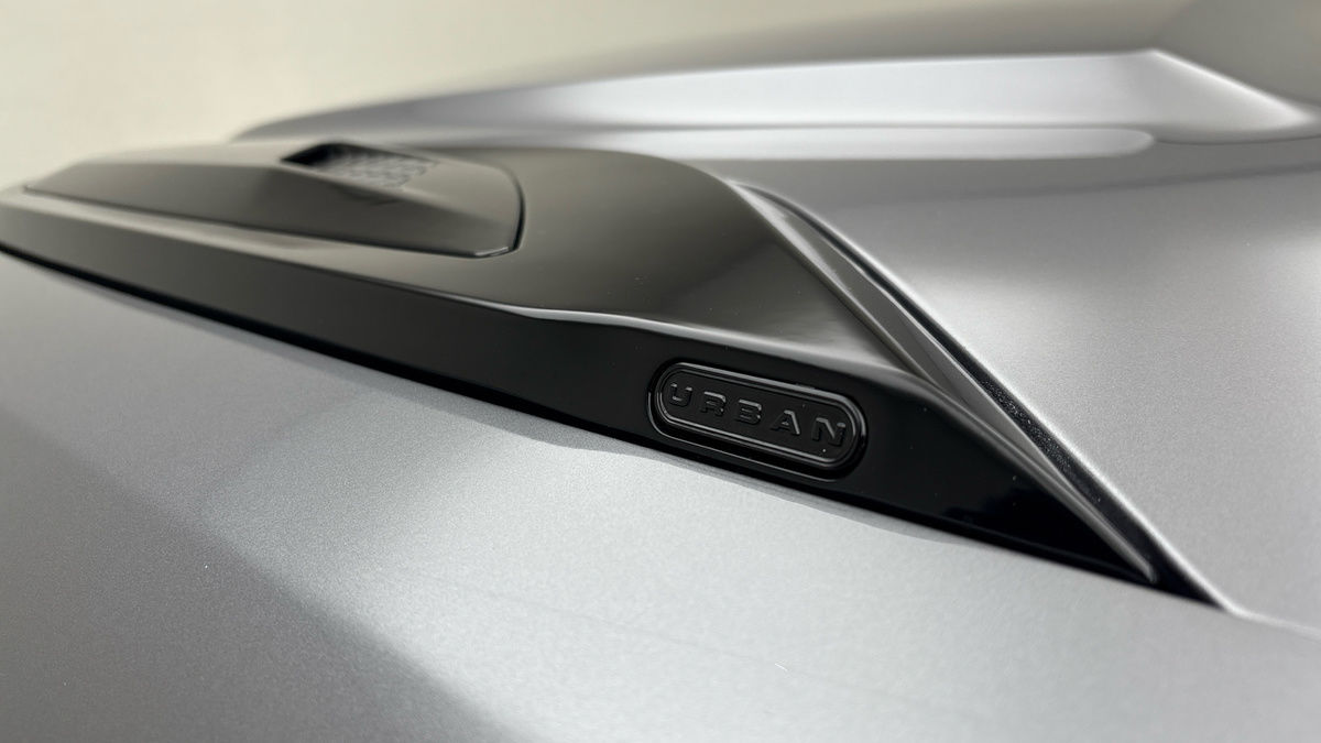 Land Rover Defender 110 Urban Image 28