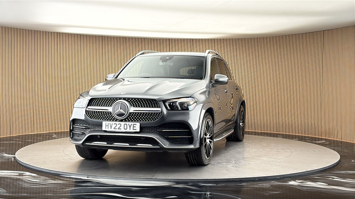 More views of Mercedes-Benz GLE
