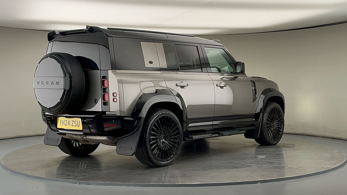 Land Rover Defender 110 Urban Image 21
