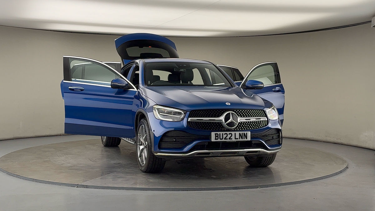 More views of Mercedes-Benz GLC