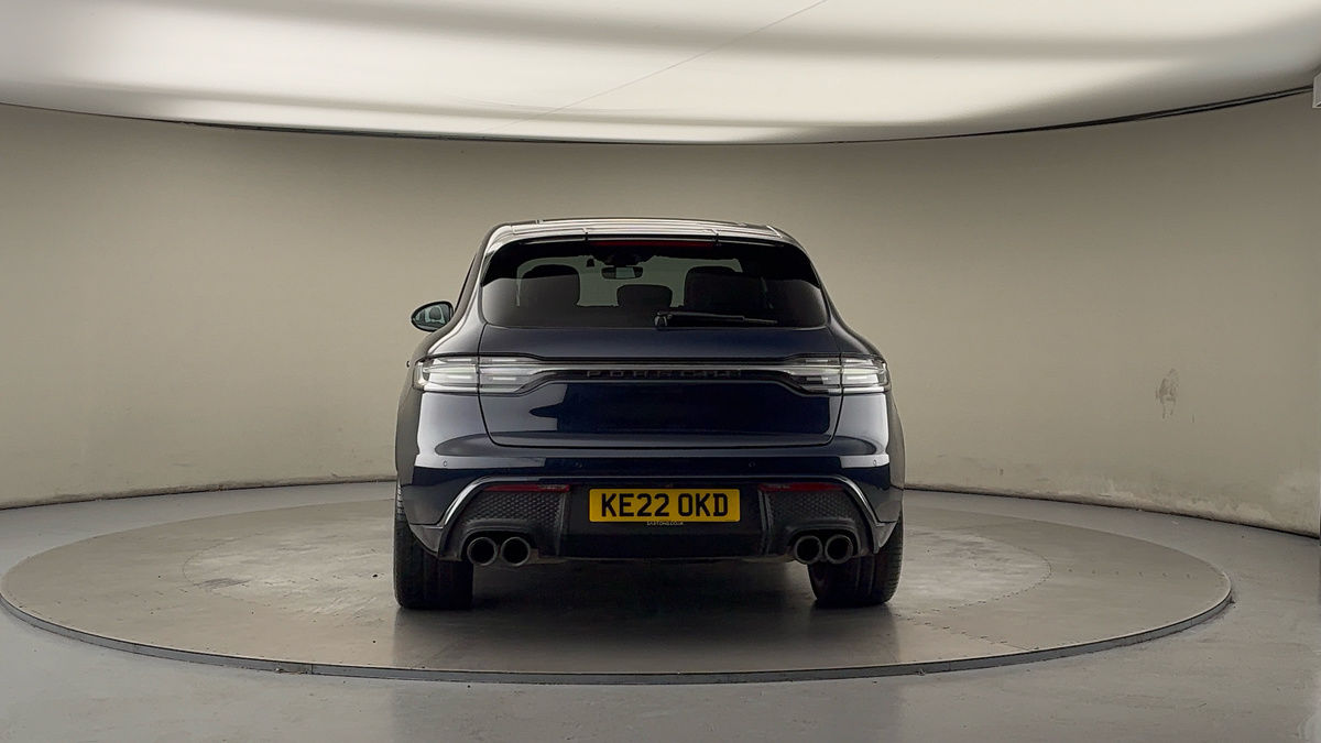 More views of Porsche Macan
