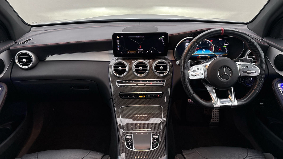 Mercedes-Benz GLC Image 12