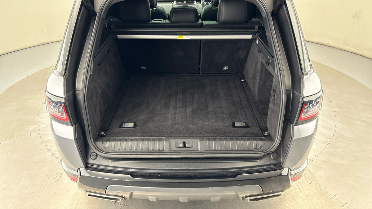 Land Rover Range Rover Sport Image 11