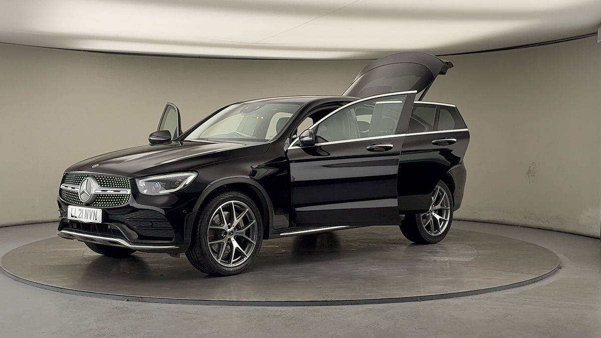 Mercedes-Benz GLC Image 22