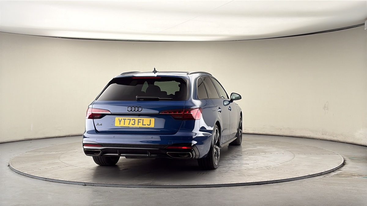 More views of Audi A4 Avant