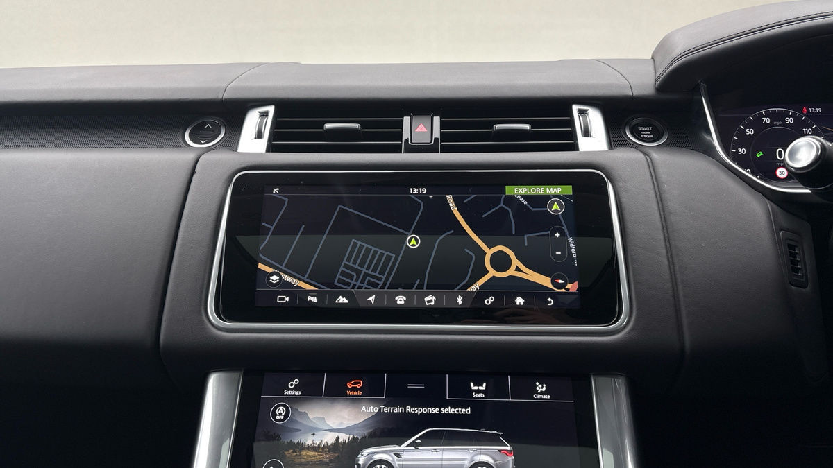 Land Rover Range Rover Sport Image 17