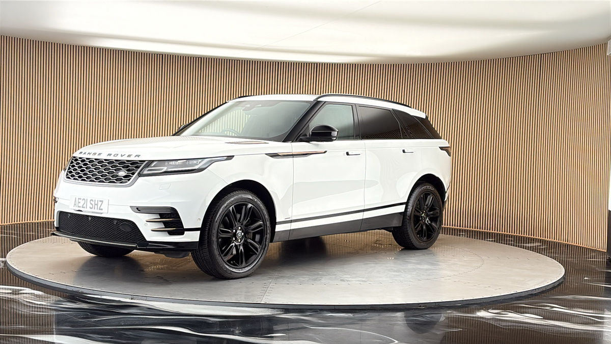 Land Rover Range Rover Velar Image 20