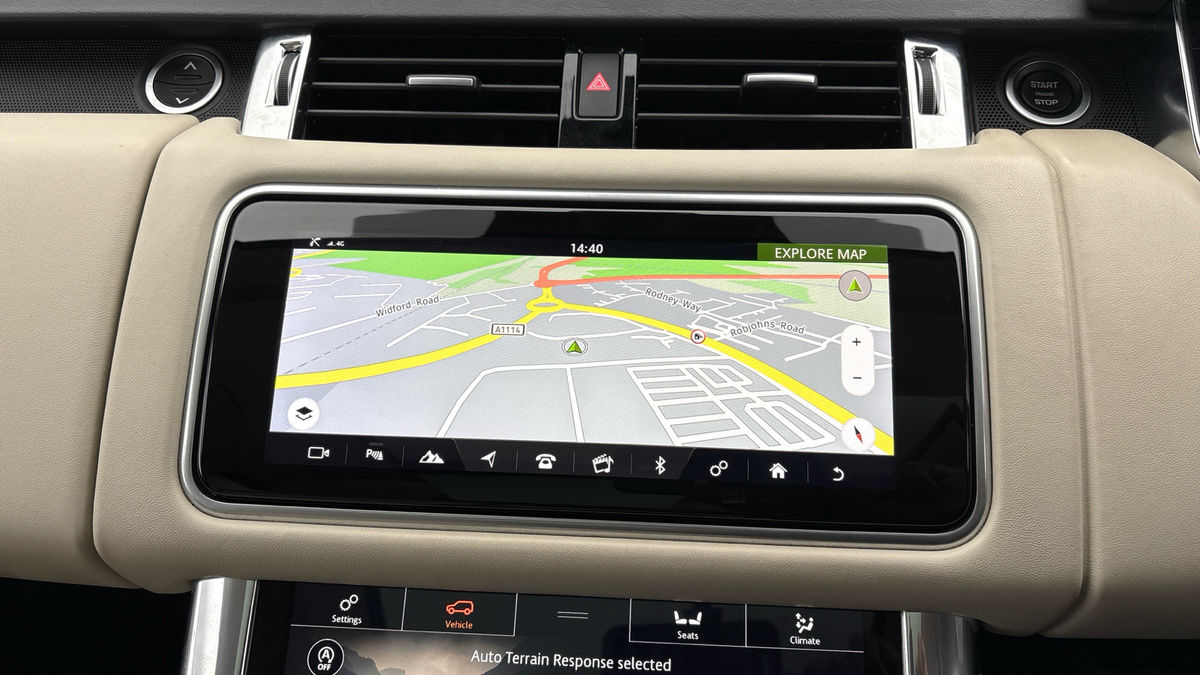 Land Rover Range Rover Sport Image 17