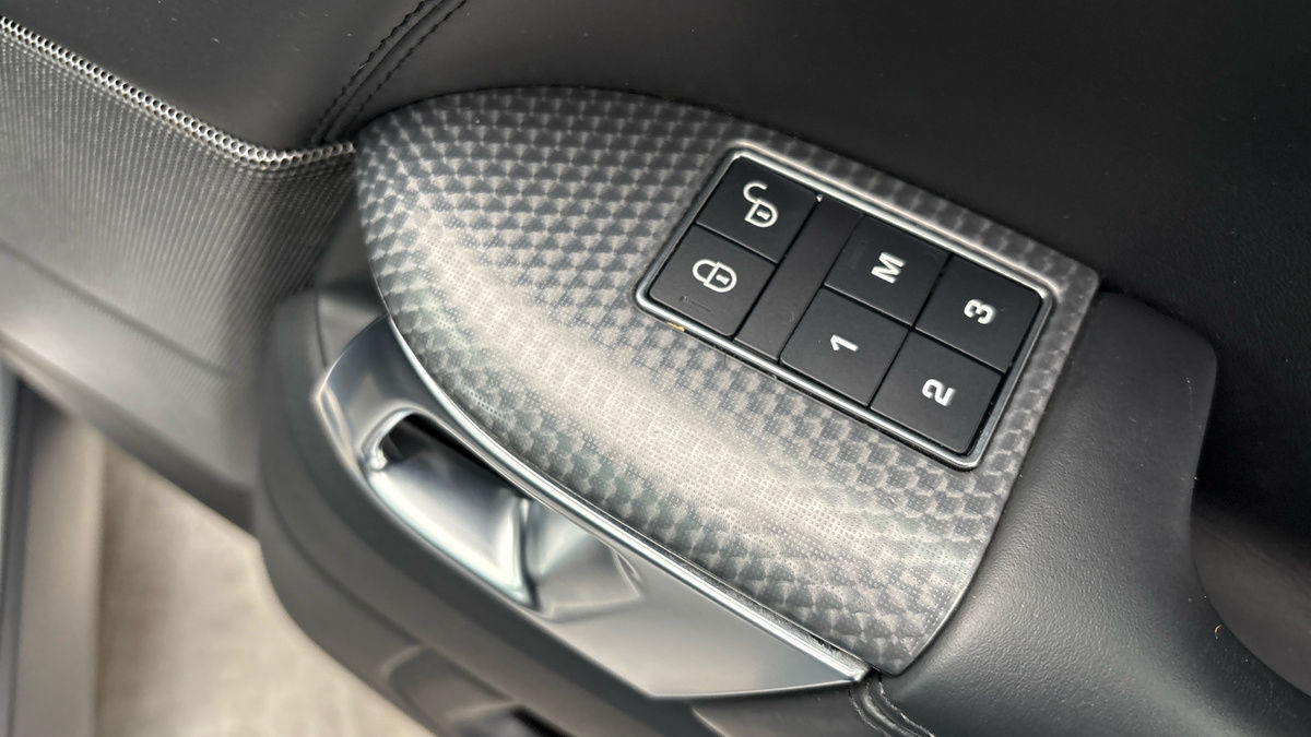 Land Rover Range Rover Sport Image 30