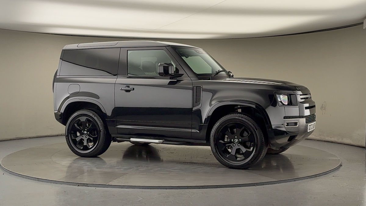 More views of Land Rover Defender 90