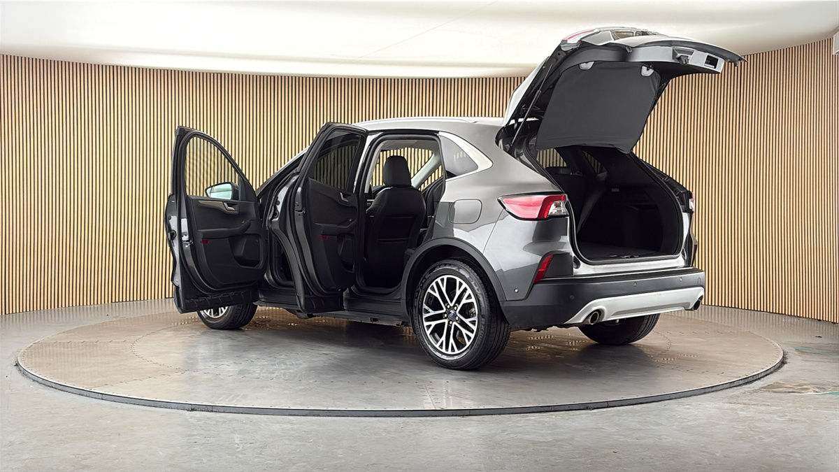 More views of Ford Kuga