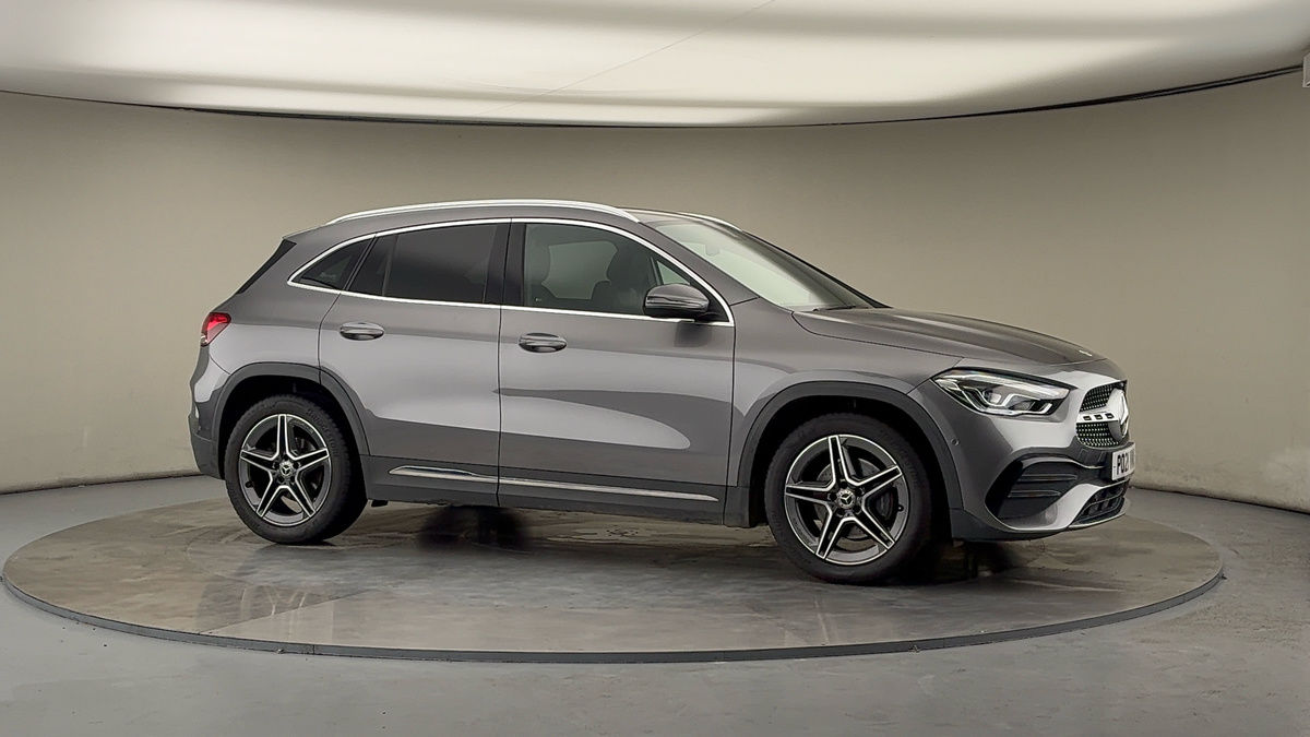 More views of Mercedes-Benz GLA