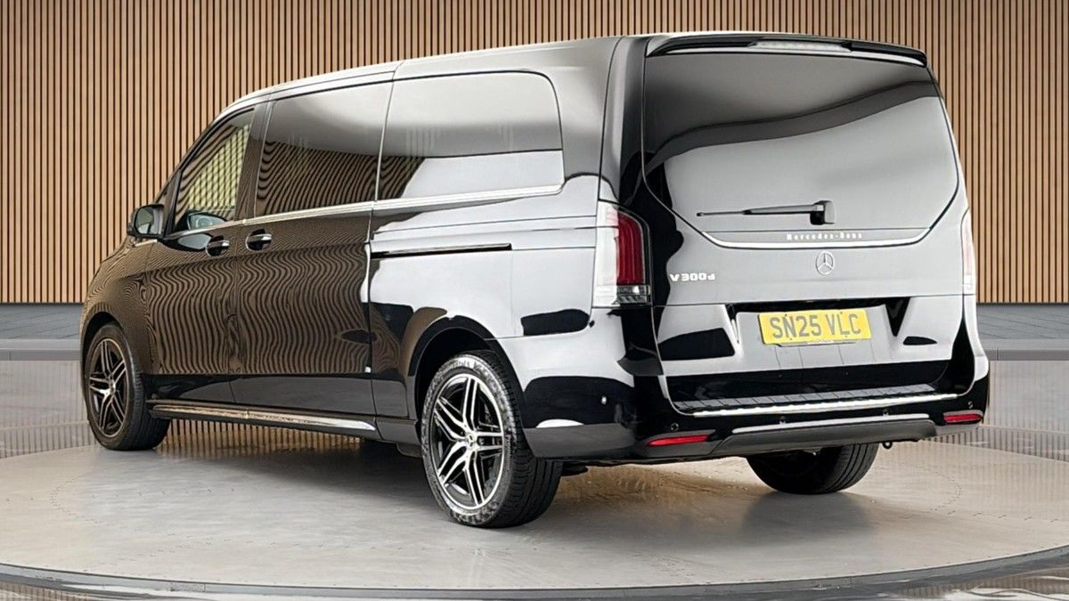 Mercedes-Benz V Class Image 2
