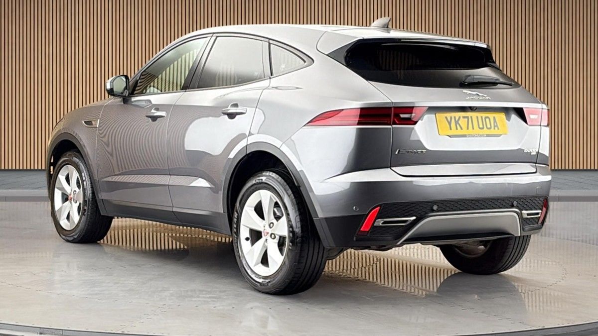 Jaguar E-PACE Image 2