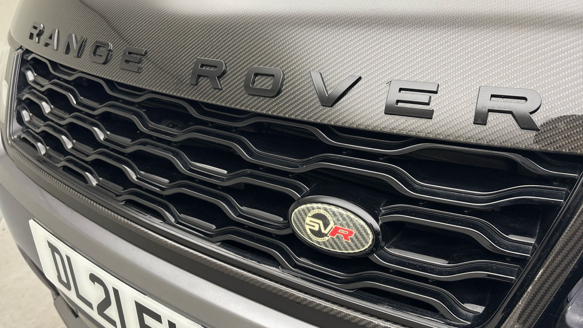 Land Rover Range Rover Sport Image 24