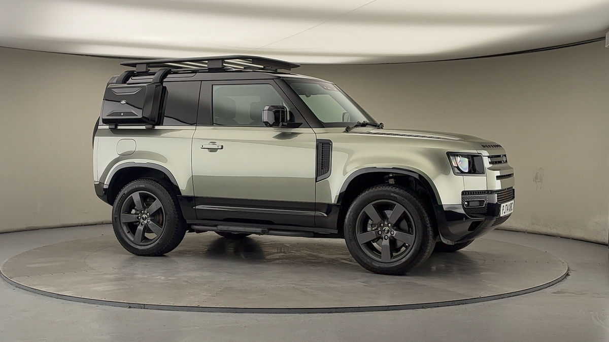 More views of Land Rover Defender 90