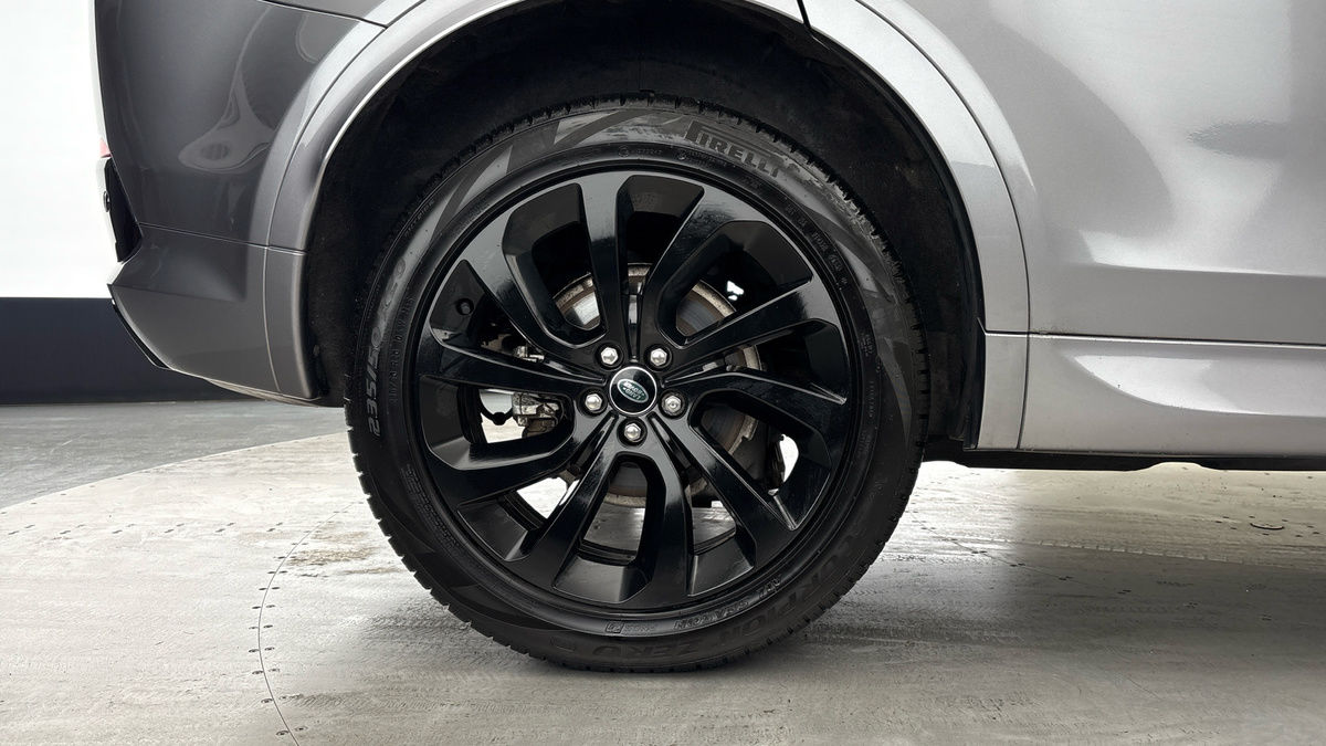 Land Rover Discovery Sport Image 10