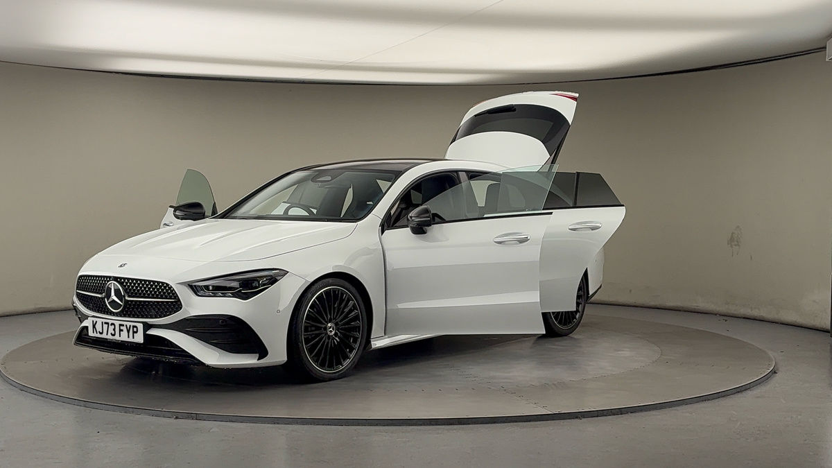 More views of Mercedes-Benz CLA