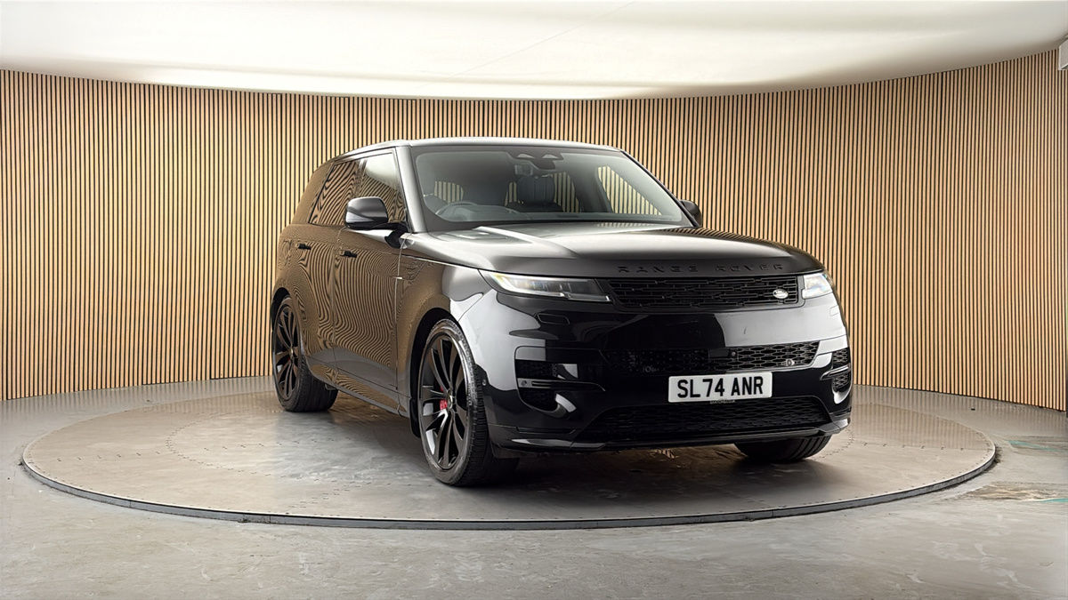 More views of Land Rover Range Rover Sport