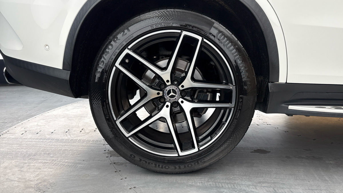 Mercedes-Benz GLE Image 10