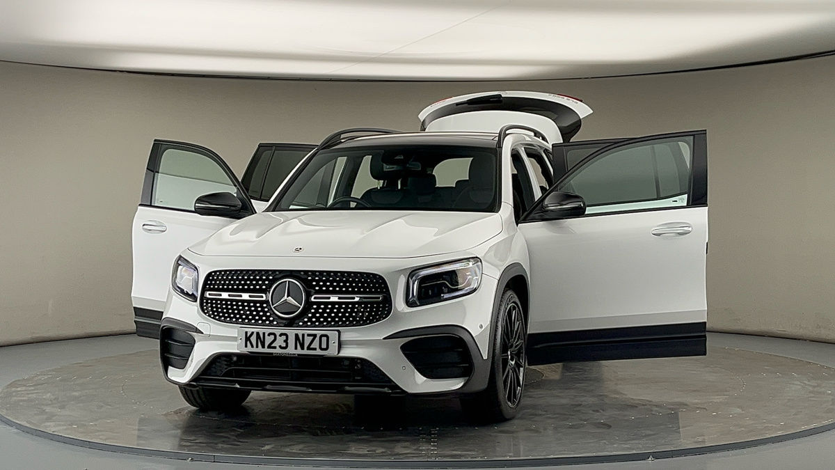 More views of Mercedes-Benz GLB