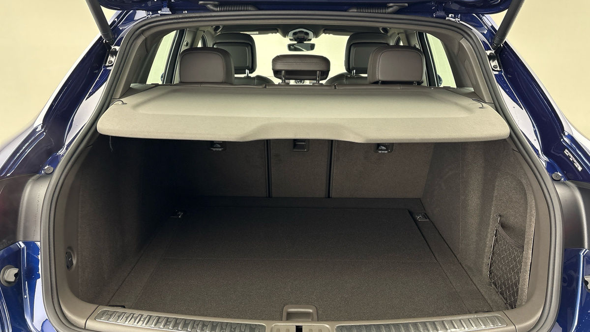 Porsche Macan Image 11