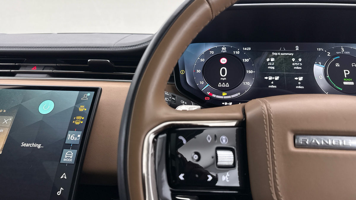 Land Rover Range Rover Sport Image 13