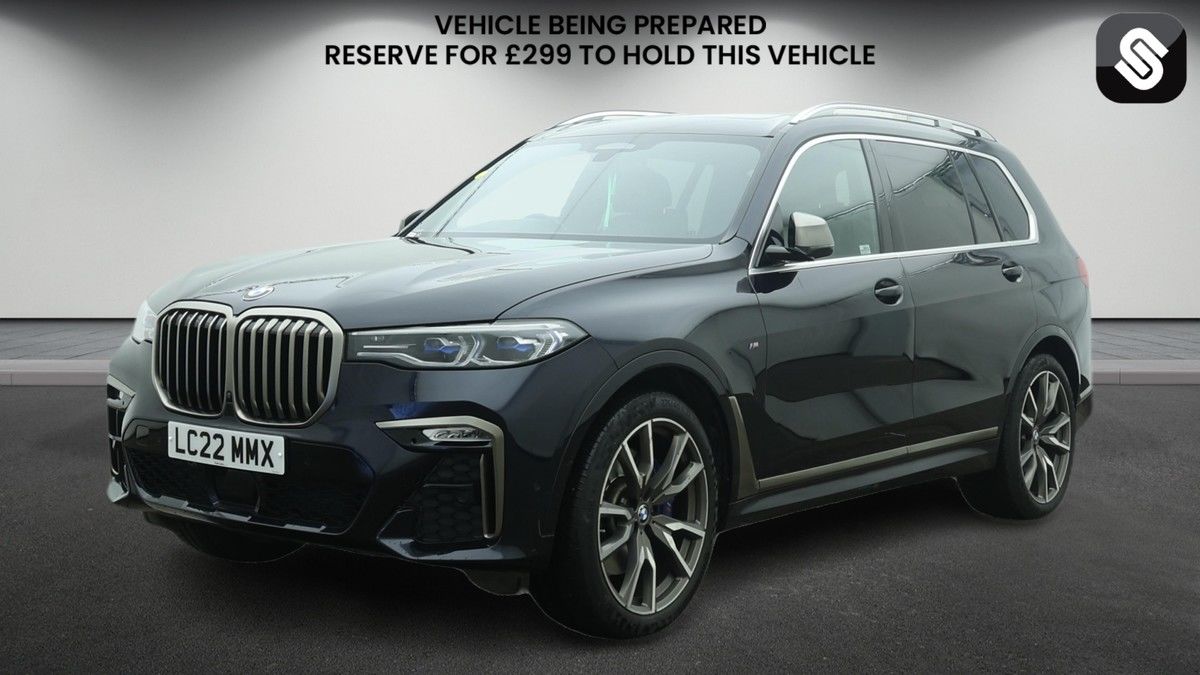 BMW X7 Image 2