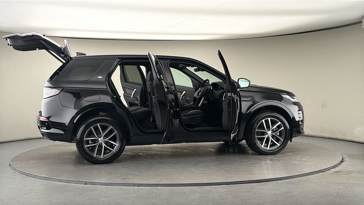 More views of Land Rover Discovery Sport