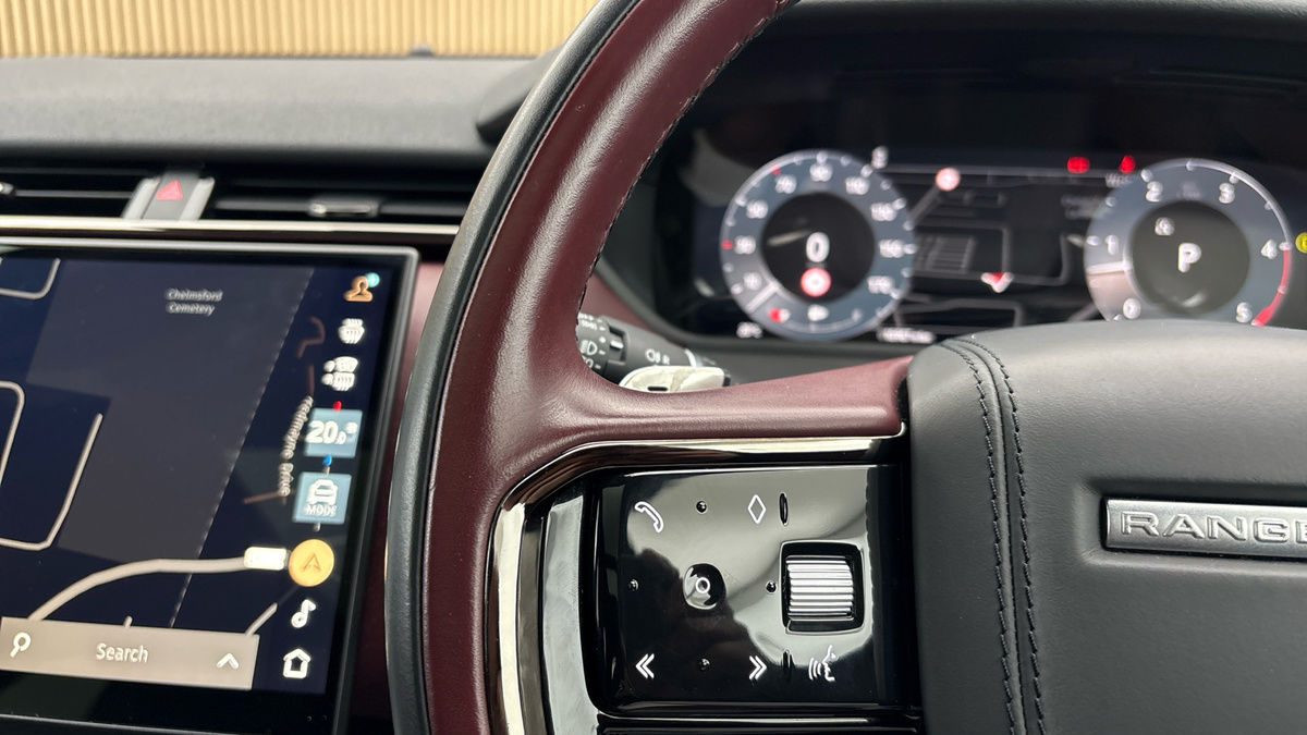 Land Rover Range Rover Velar Image 13