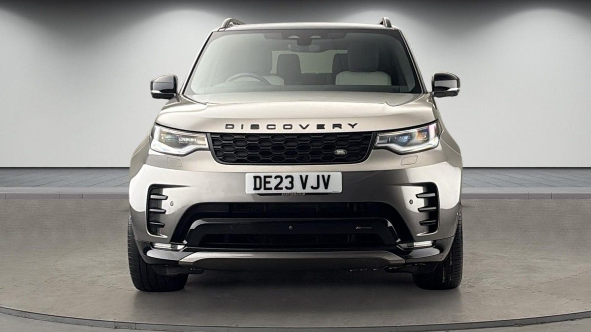 Land Rover Discovery Image 3