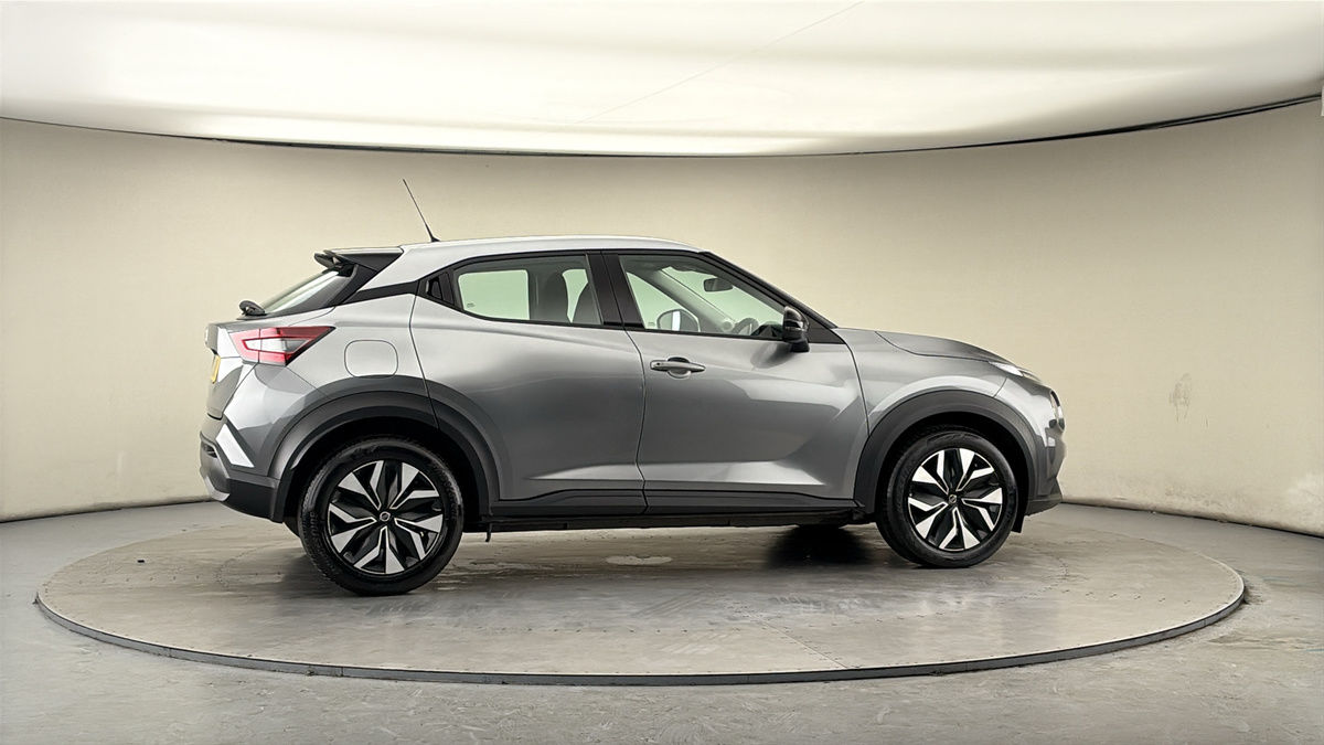 More views of Nissan Juke