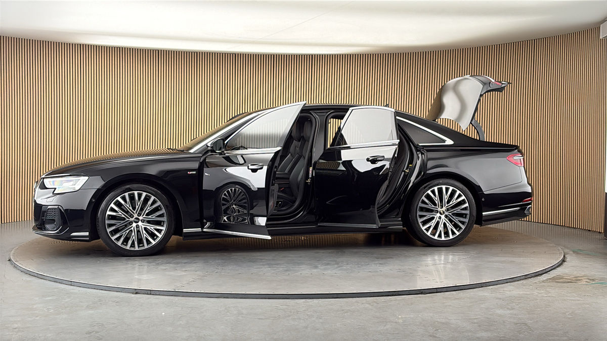 More views of Audi A8