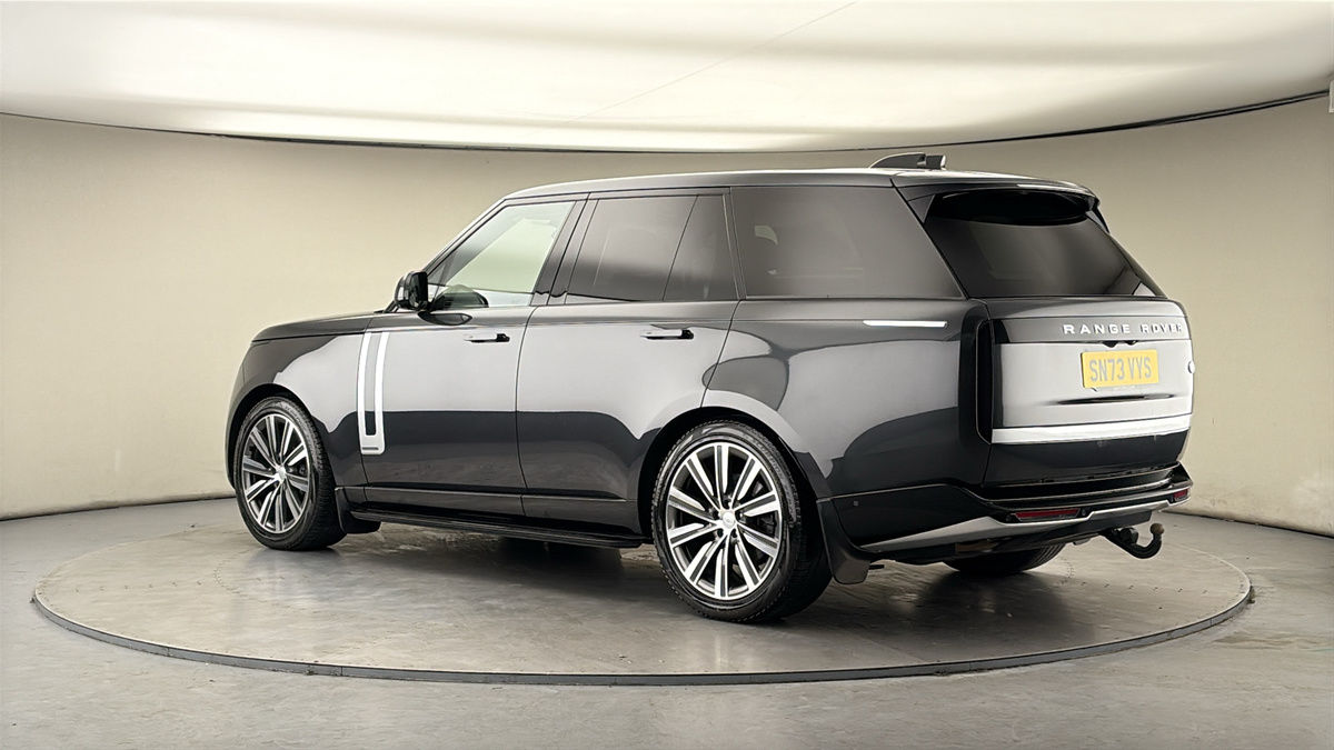 More views of Land Rover Range Rover