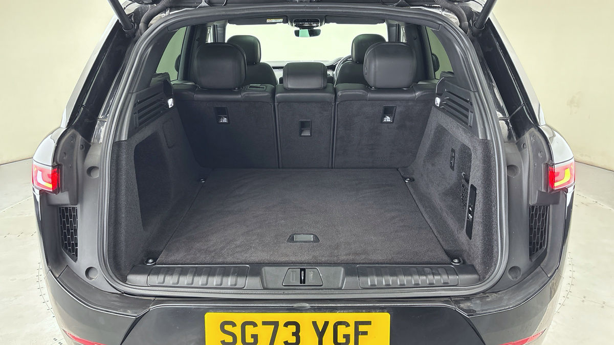 Land Rover Range Rover Sport Image 11