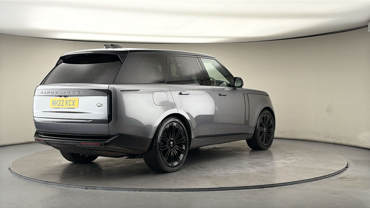 More views of Land Rover Range Rover