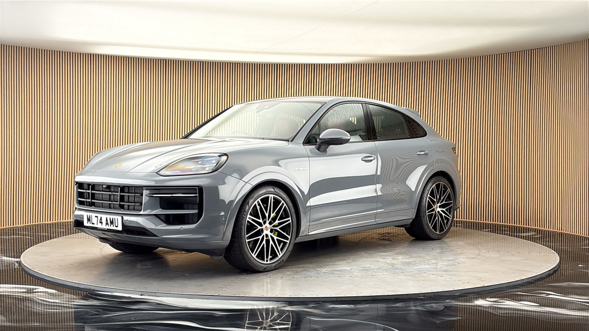 Porsche Cayenne Image 20