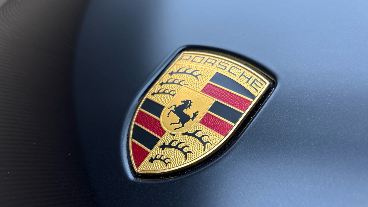 Porsche Taycan Image 24